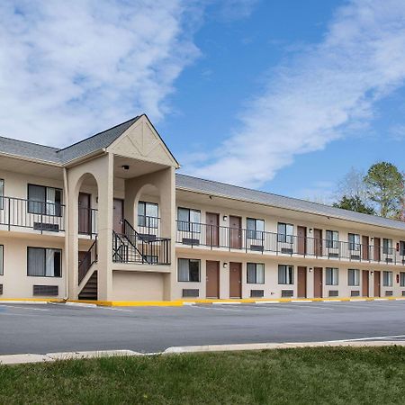 Super 8 By Wyndham Burlington Nc Motel Ngoại thất bức ảnh