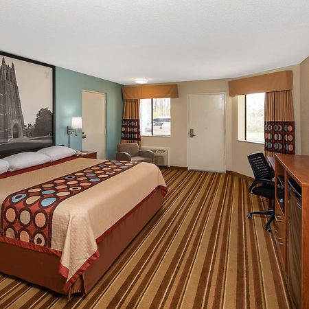 Super 8 By Wyndham Burlington Nc Motel Ngoại thất bức ảnh