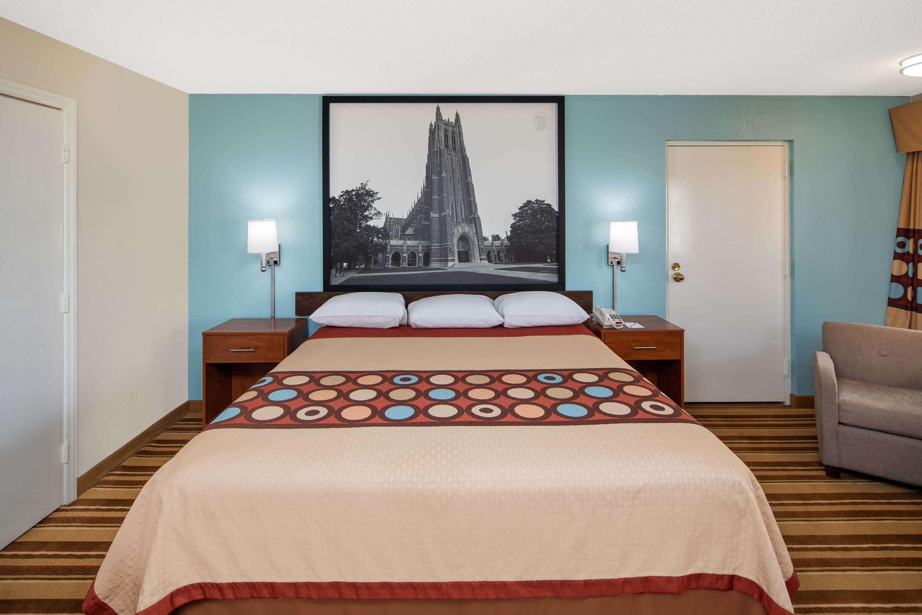 Super 8 By Wyndham Burlington Nc Motel Ngoại thất bức ảnh