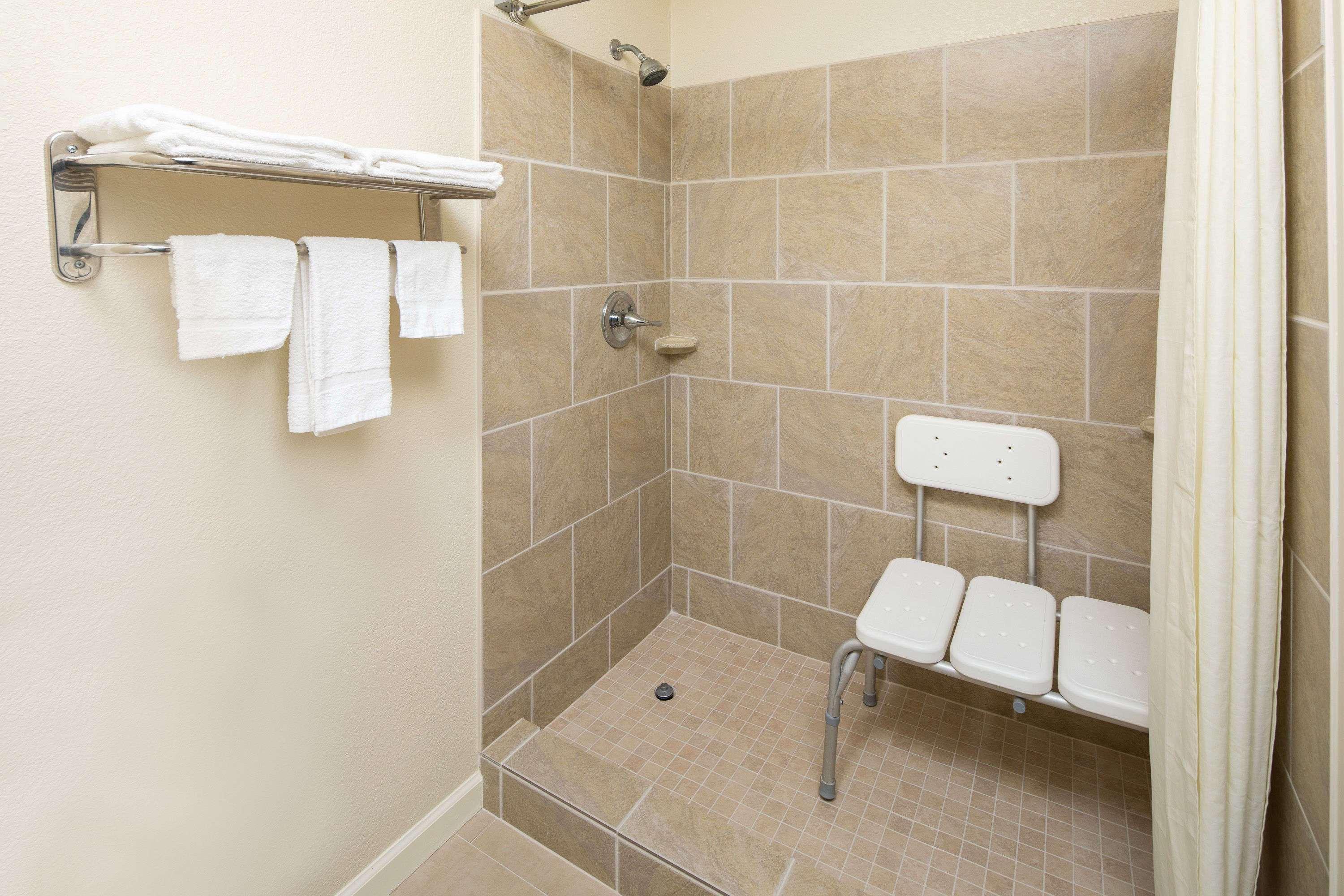 Super 8 By Wyndham Burlington Nc Motel Ngoại thất bức ảnh